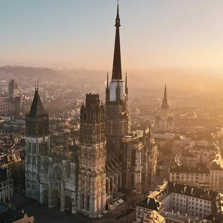 Le Red Touch Votre F2 Au Coeur De !